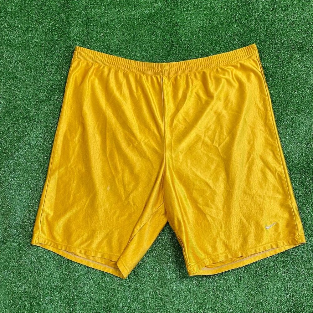 Vintage Y2K Nike swoosh gold athletic basketball shorts
